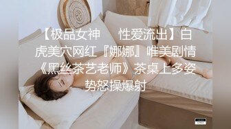 熟女看直播自拍勾引我，留言她会仔细看