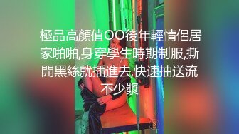 哺乳期的大奶子风骚御姐露脸性瘾上来了挡不住，给大哥深喉大鸡巴，直接站着爆草大奶子直晃眼，还有奶水在流