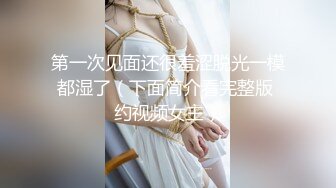 众狼求购很火的Onlyfans网红绿帽夫妇SirBAO身材健硕黑猩猩大战白嫩极品身材少妇各种变态体位第二弹 (8)1