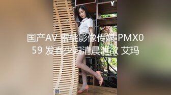 才艺气质美女！钢琴边弹边唱！脱光光弹，肉感身材自慰，跳蛋塞入揉穴