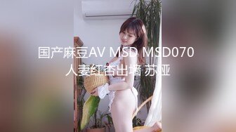  巨乳熟女阿姨 奶头真的好粉 舔逼吃奶 大奶子小哥爱不释手 疯狂输出 操完还要揉揉