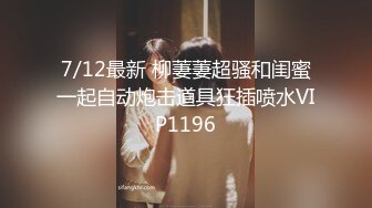 1/3最新 楼蹲黑裙长发美女主管尿尿两瓣开始发黑的肉唇VIP1196