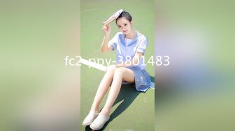 漂亮黑丝女邻居回来啦 终于可以撕开她的黑丝扣她的逼了 撕开绝美邻居的黑丝爆干 无套中出内射